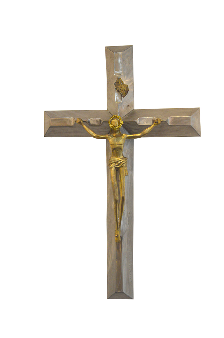Crucifix, 12